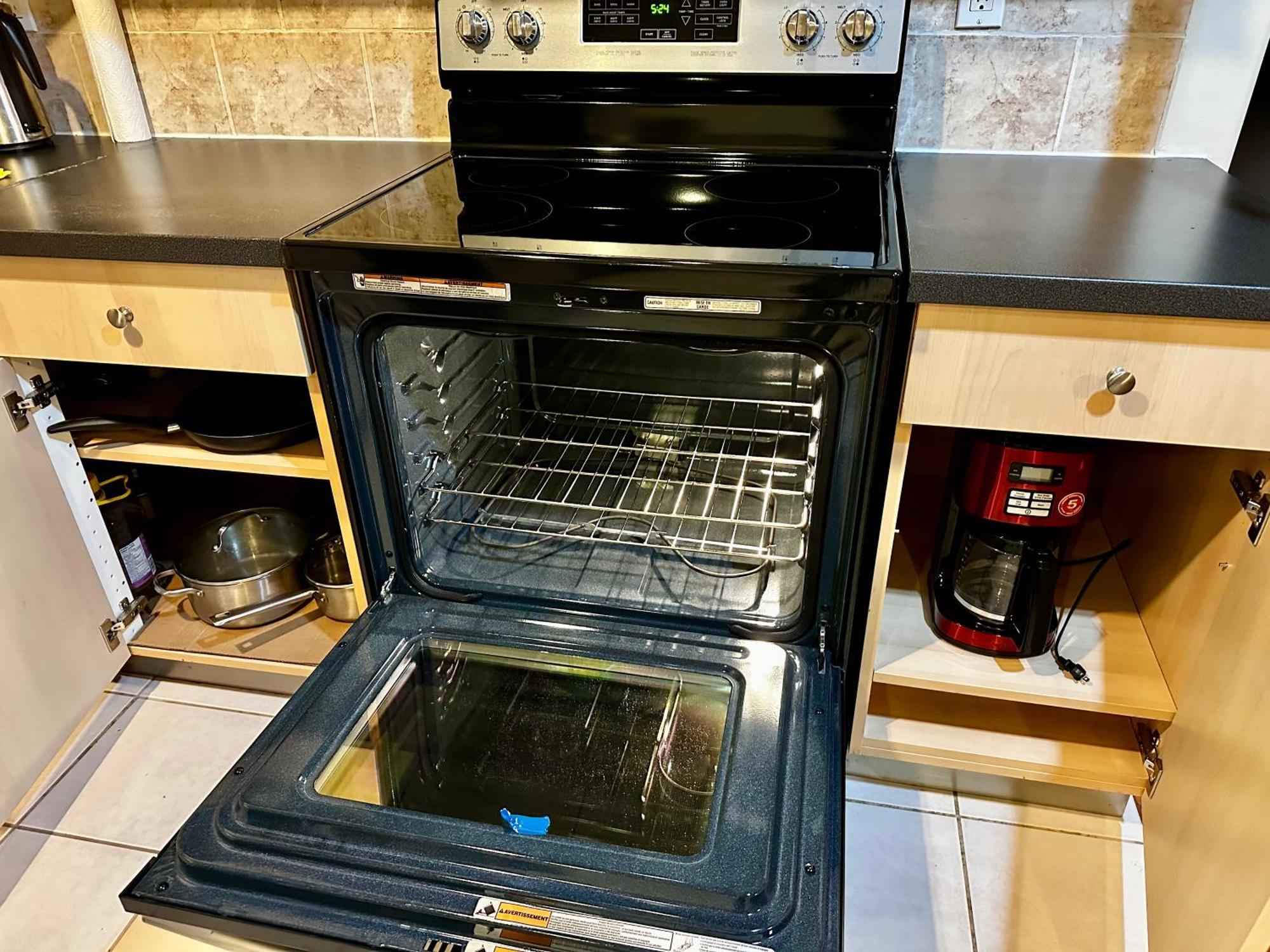 Sixpine - 2 Bedroom Apartamento